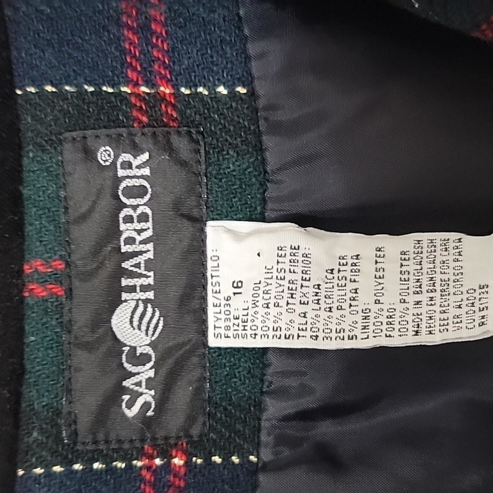 Vintage Sag Harbor Size 16 Green, Red, Blue and Gold Plaid Wool Blend Blazer - Picture 3 of 11